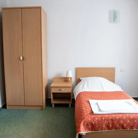 Wilanow Szálloda 3*